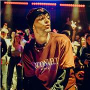 Profesor de Shuffle Dance imparte masterclass para todas las edades